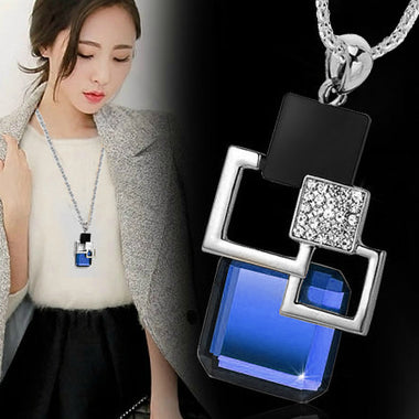 Silver Hollow Geometric Necklace