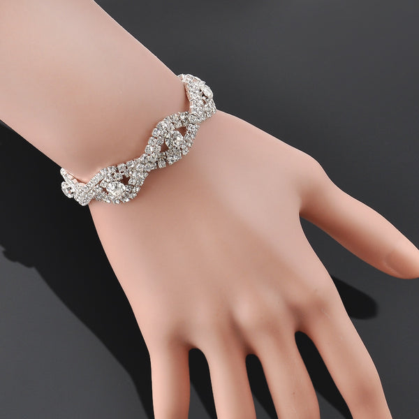 Elegant Deluxe Bracelet