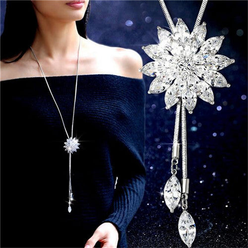 Leaf Zircon Long Necklace